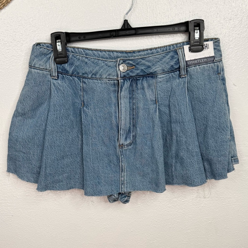 REWASH Skort Womens Size 5 Blue Denim Pleated Mini Raw Hem Built-In Shorts